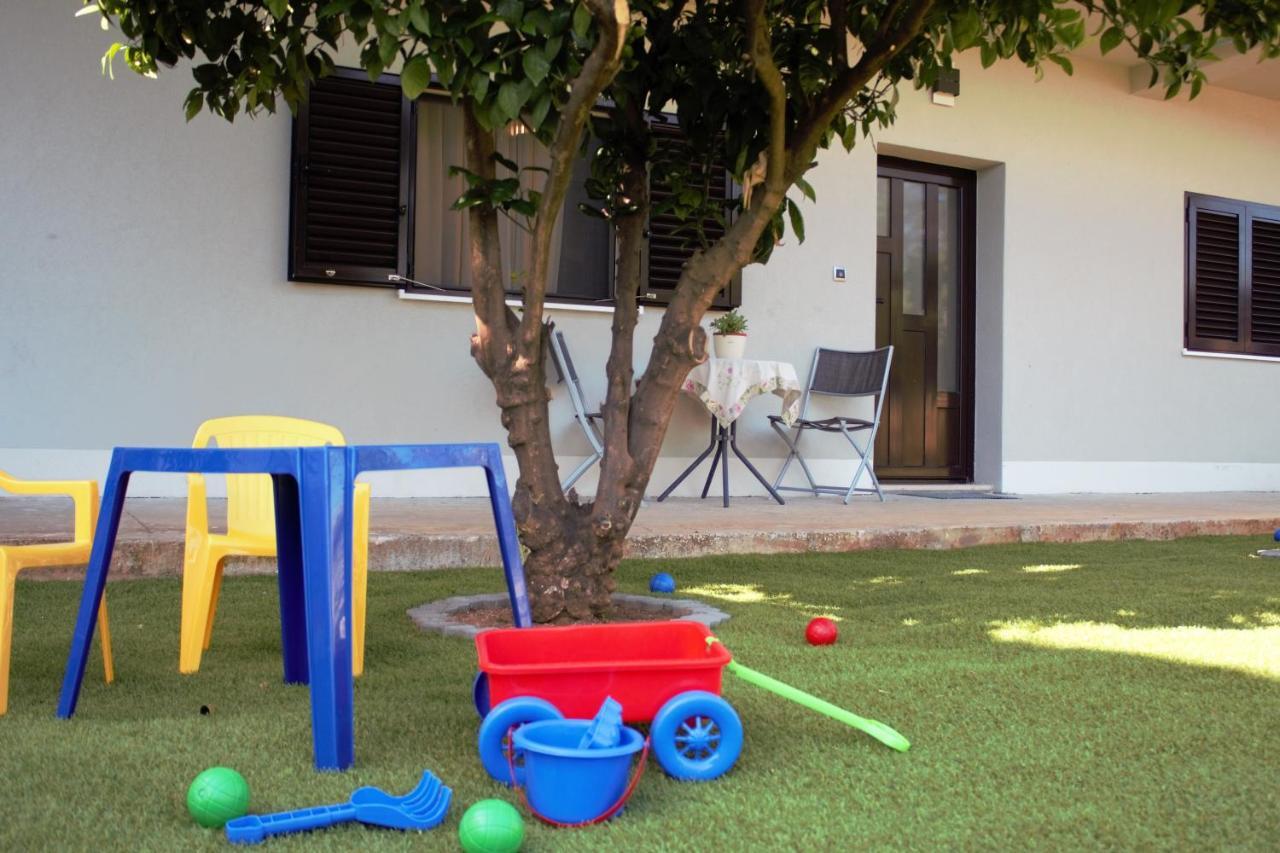 דירות סגט ווראנייצה Nest For A Rest מראה חיצוני תמונה
